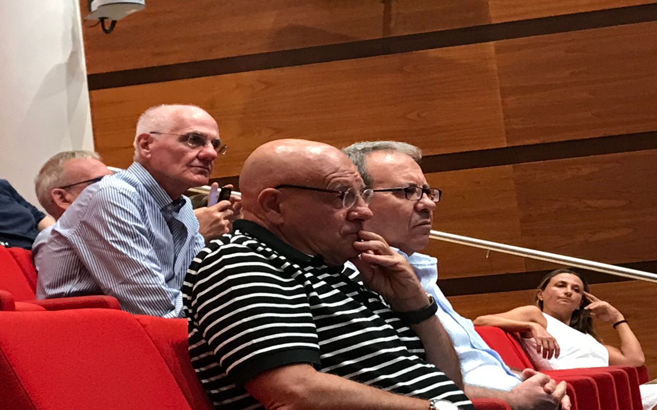 Giuseppe Ortu, Luigi Serreli. Luigi Meloni (in seconda fila) e Paola Racugno