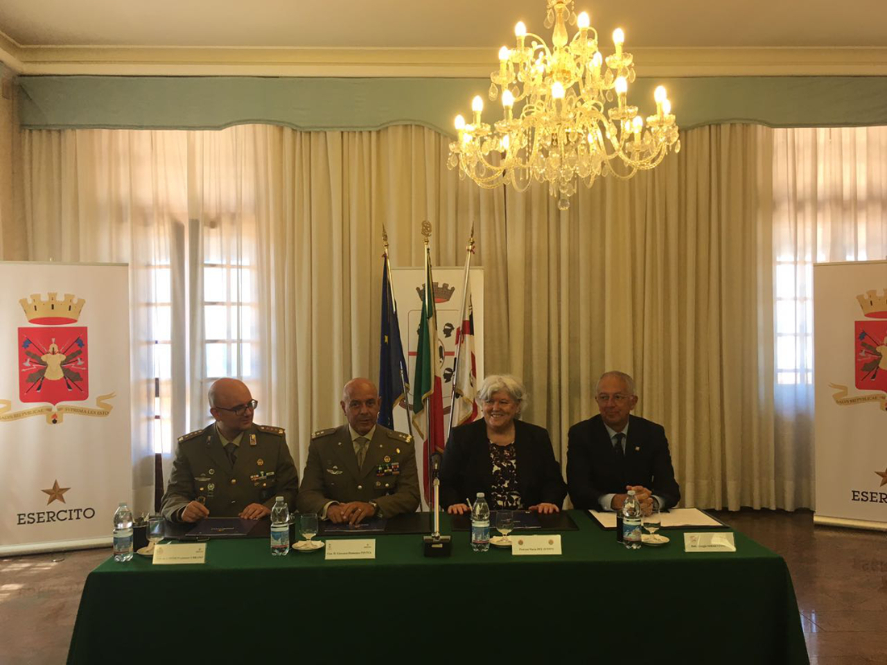 Firma protocollo d'intesa Esercito Aou Cagliari