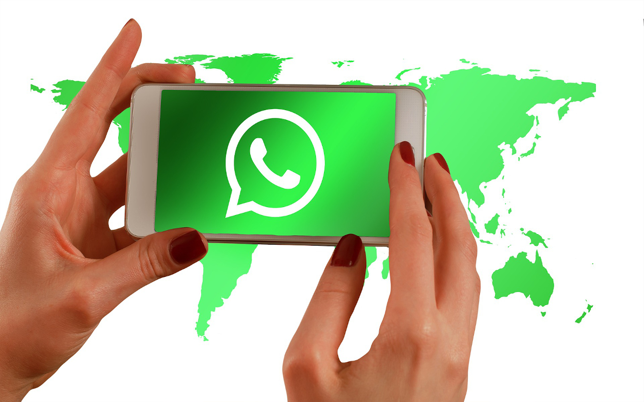 L'Oms risponde su whatsapp